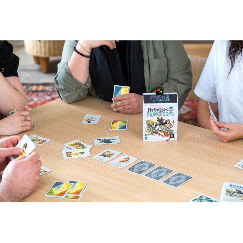 GIGAMIC - Rebel Princesses - The Offset Wrinkle Game -