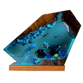 VISIOLEX Resin Ocean lamp, epoxy Resin Bedside lamp, Ocean lamp, Ocean Themed Perspective Painting, Diver Night Light, Men's Office Decoration, Bedroom Decoration (6 * 4in)