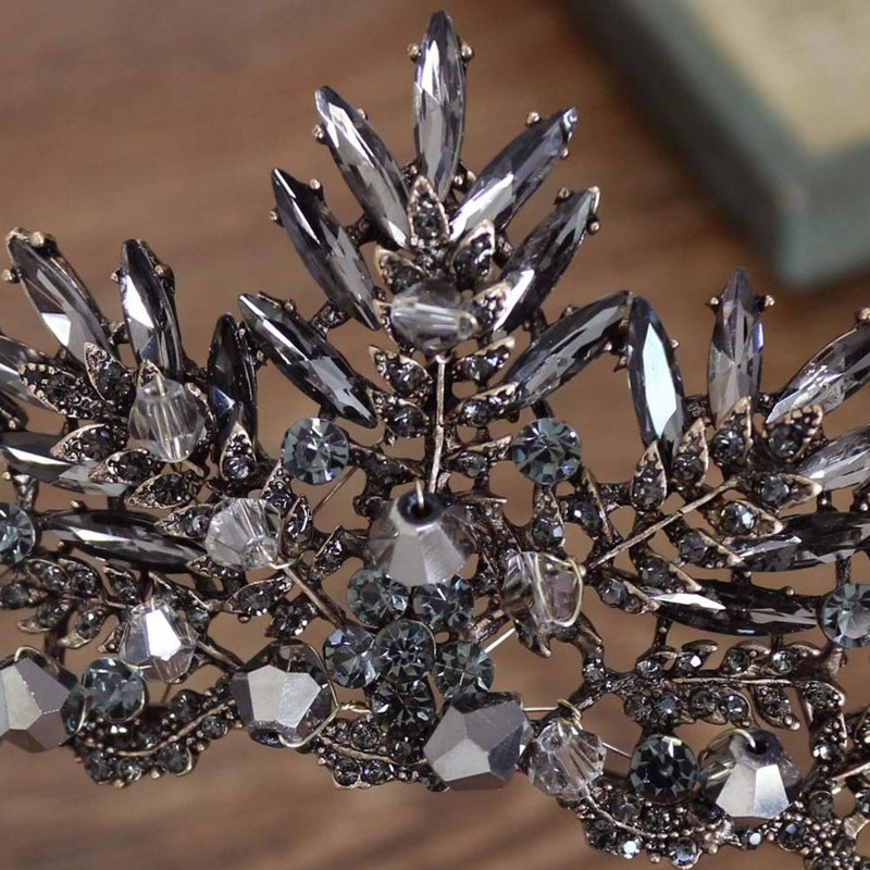 1PC Vintage Baroque Crown Alloy Bridal Hair Tiara Headpiece (Black)