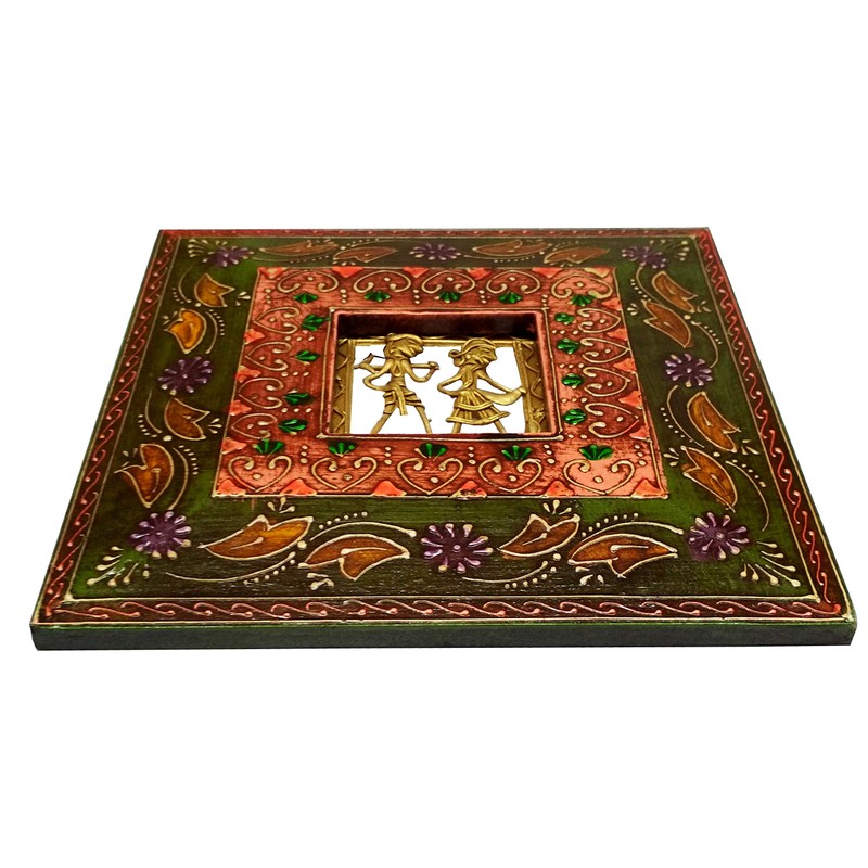 Purpledip Brass Wall Hanging 'Always Together': Dokra Craft Tribal Art