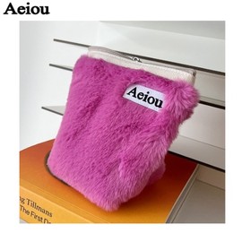 AEIOU Basic Pouch (M size) Pink Mountain Berry Fur 1ea