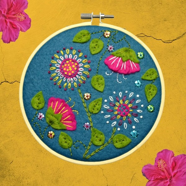 Corinne Lapierre Applique Felt Kit Tropical Flowers APPTRO1O