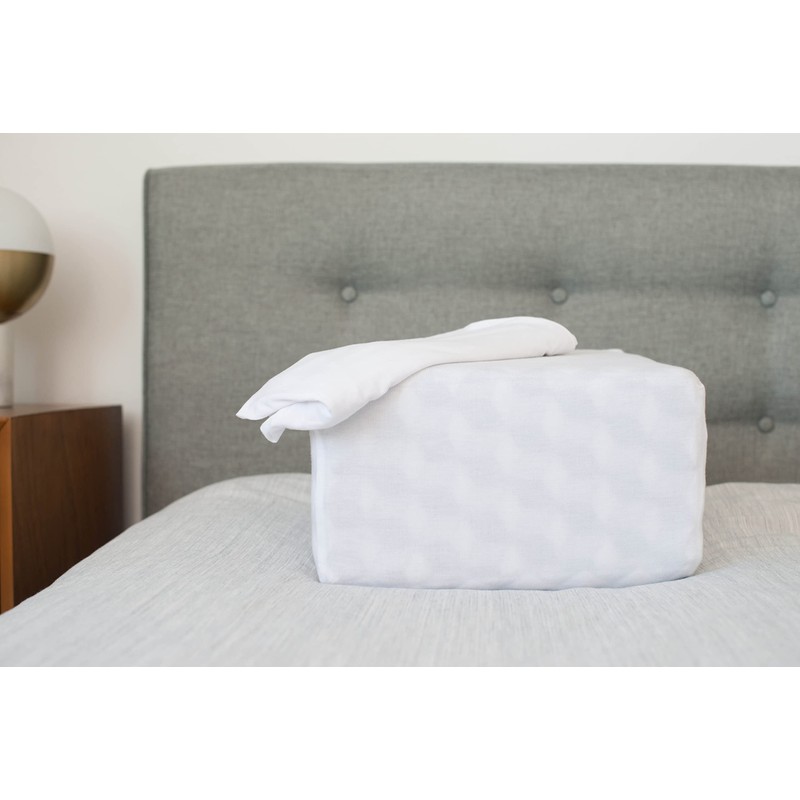 Pillow Cube Travel Pillowcase - White | Polyester | Fits