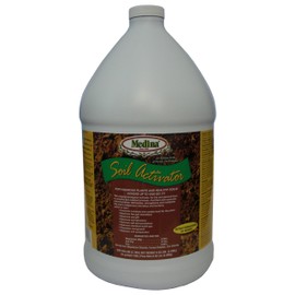 Medina Liquid Soil Activator - Liquid Fertilizer for Indoor & Outdoor Plants - Promotes Root Growth, Balances Soil Compaction - Ideal Plant Food for Houseplants - Covers up to 4000 Sq. Ft. - 1 Gal
