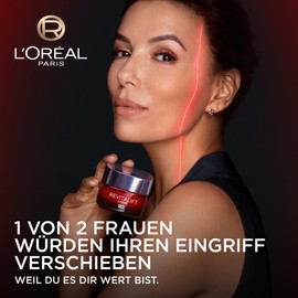 L'Oréal Paris Anti-Age Face Care Set with Day Cream and Cloth Mask, with Pro-Retinol, Hyaluronic Acid & Vitamin C, Revitalift Laser X3, 2 Pieces