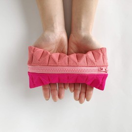 [PRODIGAL] oriami Pencil Case, Bi-Color, Coral x Cherry, Size S, Knit