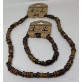 Hand Made Beaded 16'' Necklace & Matching Bracelet From The Philippines