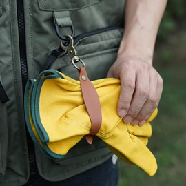 Belt Gloves Holder - Leather Glove Holder With Clip - Mittens Safety Keeper, Firefighter Gear, Mitten Storage For Garage Workshop