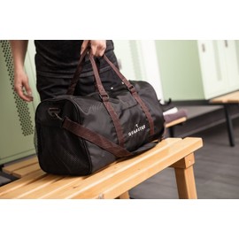 [Bundle] Quabster QUAB9 Unisex Sports Bag 40 L with Shaker | Many Compartments with Sophisticated Division