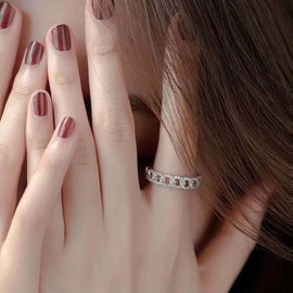 Eviarli Boho Chain Link Ring Crystal Chain Ring Knuckle Ring Hollow Chain Stacking Ring Silver Finger Ring Sparkly Open Ring Wedding Band Ring Jewelry for Women (Silver)