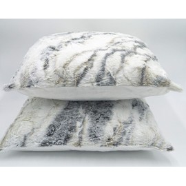 Lex's Linens Pack of 2 Opulence Premium Faux Fur Cushion Covers (Marble Wolf, 45 x 45 cm)