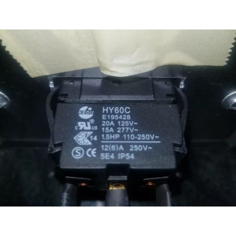 DRAPER SS-1R Switch 121001, HY60C, Single Station Control Projection Screen