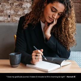 Mål Paper Daily Gratitude Journal - Black PU Leather Hardback | 6 Month Undated Diary | Affirmations, Quotes, Intentions & Day & Night Manifestation Journal | Unique Mindfulness Gift for Women & Men