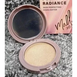 Mally Beauty Positive Radiance Skin Perfecting Highlighter Sparkling Champagne 9