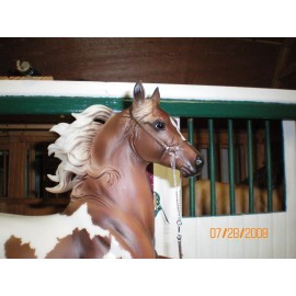 Jaapi - Simple BROWN Arabian Show halter - fits Breyer/Stone model horses