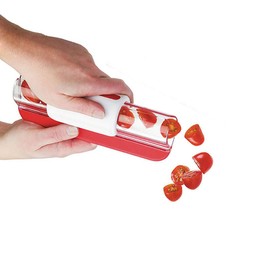 Fruit Cutter, Tomatoes/Grapes/Cherry Cutter, Fruit Kitchen Decoration, Kitchen Aid, Vegetable Slicer, Kitchen Tool, 1 Piece, Red, 20 x 7.5 x 7 cm