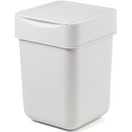 Carrotez - Bote de basura para encimera con tapa, 2 litros/0.5 galones, cesta de residuos, contenedor de basura para barra de café, baño, cocina, oficina, computadora, recámara, color blanco