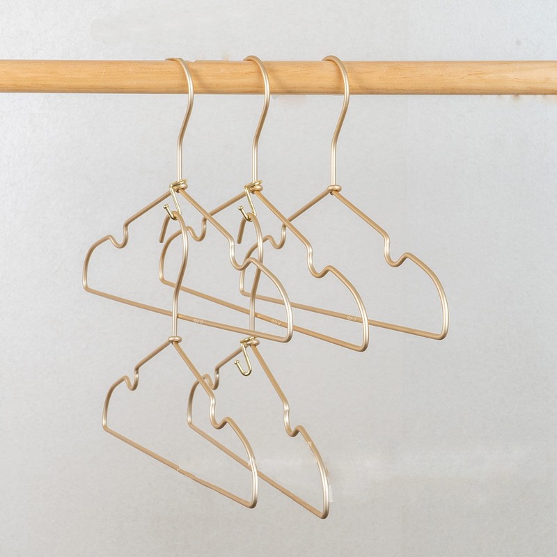 KOOBAY Clothes Hanger 72Pcs Connector Hooks Gold Metal Outfit Hangers