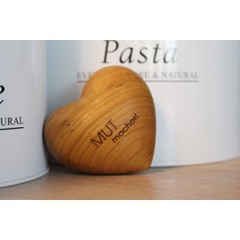 Thankgoods worry stone, say it with a heart, “MUTmacher!” (German language product)