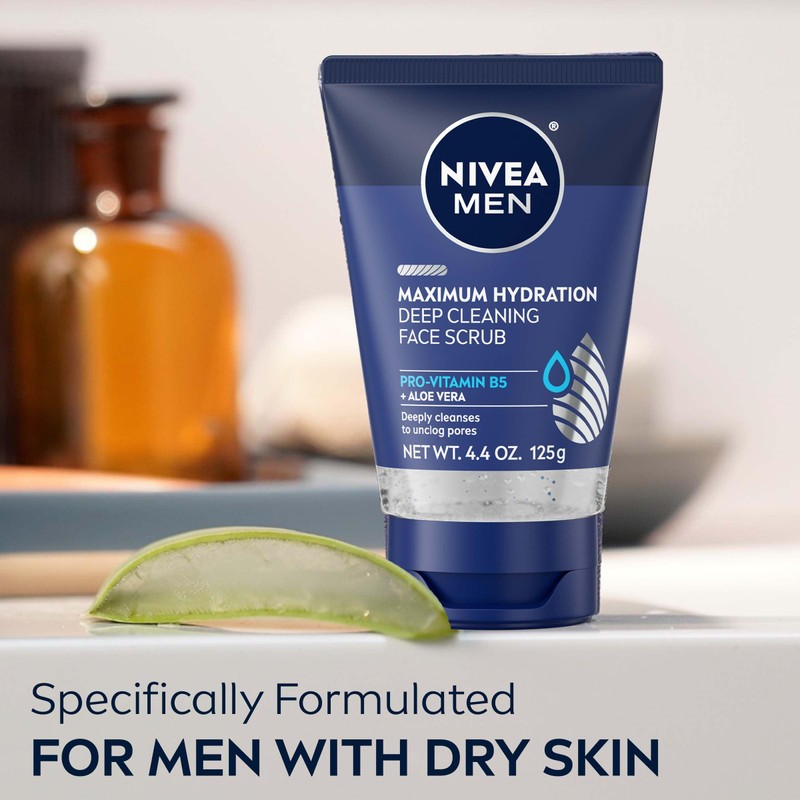 NIVEA MEN Maximum Hydration Deep Cleaning Face Scrub With Aloe