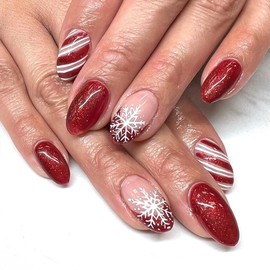 24Pcs Glitter Christmas Press on Nails - Short Oval With Snowflake Design, French Tip, Red and White Stripes - Full Cover Stick on for Winter Xmas - Glue on for Women