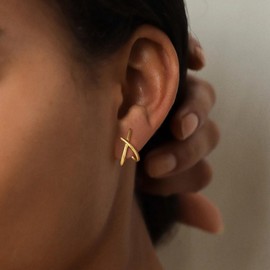 VIROMY Gold/Silver Earrings Women's 14K Gold/Silver Plated Cross Stud Earrings Minimalist Hypoallergenic Earrings for Women Fashion Jewellery Gifts, Brass, No Gemstone