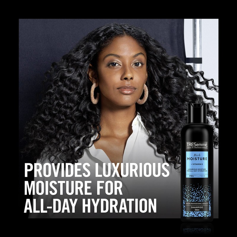 TRESemmé Rich Moisture Shampoo 300 ml