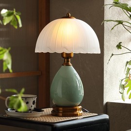 Glivpny Vintage Lamp for Living Room,16" Modern Ceramic Table Lamps for Bedroom,Retro Bedside Nightstand Traditional Lamps, Classic Chinoiserie Green Lamp for Home Decor (LD001)