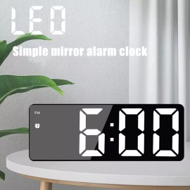 Clock Digital Alarm Clock LED Alarm Clock Large Display Desk Clock With Tem /Snooze