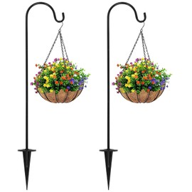 BESPORTBLE Pieces Garden Shepherd Hooks 62 cm Shepherd Stake Garden Flag Stand Metal Garden Pole with Hooks Hanging Basket Holder for Wedding Lawn Solar Lights Christmas Lighting Lantern