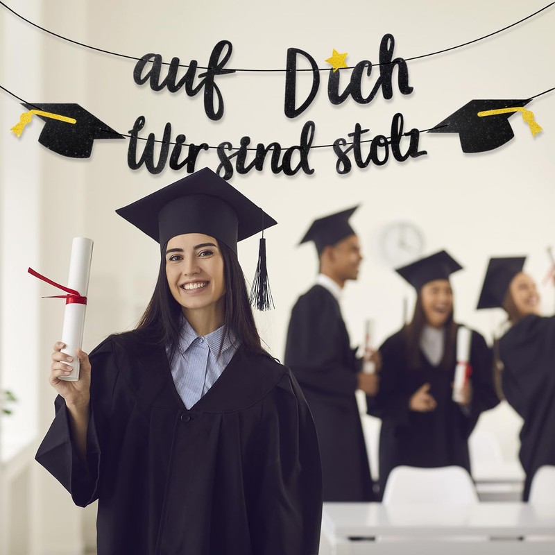 Graduation Decoration - 'Wir sind stolz auf Dich' Glitter Garland