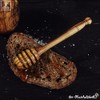 das Olivenholzbrett® Honiglöffel aus Olivenholz, Honigheber Honigspirale Dosierer von Honig