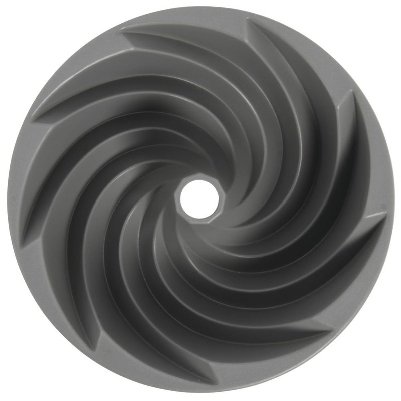Nordic Ware 10-Cup Bundt Pan