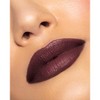 Milani- Lápiz labial mate Ludicrous (220 Rager) color de labios