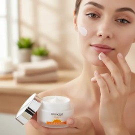 Crema Bioaqua Vitamina C Manchas Día Y Noche