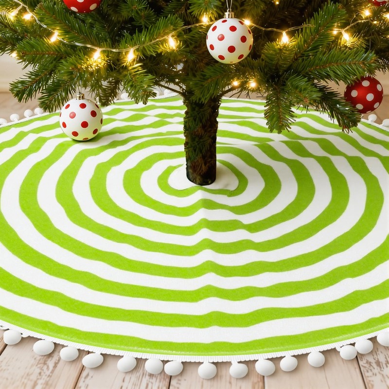 30 Inch Green and White Christmas Tree Skirt with Pom