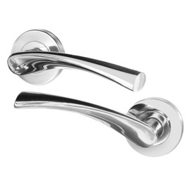 EAI Chrome Internal Door Handle | 1 Pair Polished Chrome Lever on Rose Round Handles | Novoli Range
