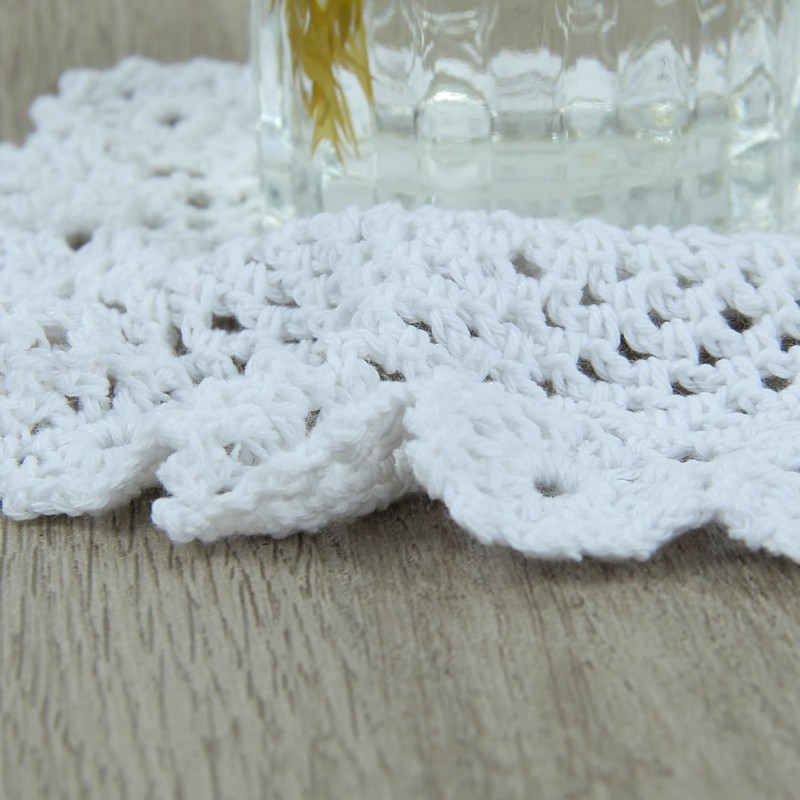 kilofly Crochet Cotton Lace Table Placemats Doilies Pack, 4pc, White,