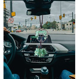 LAIDANLA Green Aventurine Heart Shape Tree of Life Healing Crystals Ornaments Window Bling Cute Hanging Ornament Room Decor for Teen Girls for women Room Decor Aesthetic Hippie Boho Decor