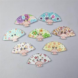 4 Pcs Random color Chroma Fan Needle Minder，Magnetic Pin Holder for Cross Stitch, Needlework and Embroidery Accessories，Magnetic Needle Nanny Cross-Stitch