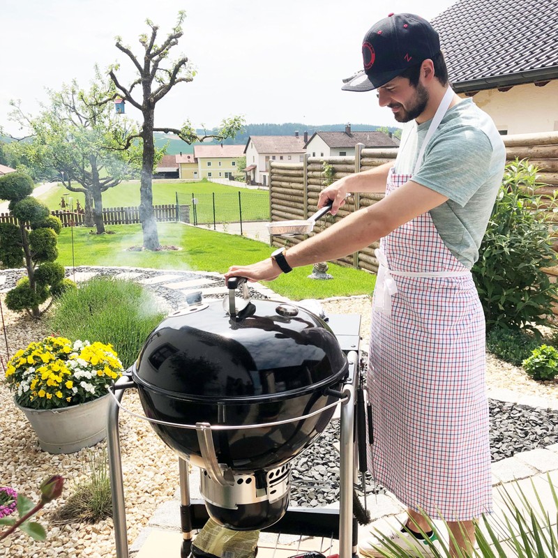 ZOLLNER Cooking Apron - Robust and Durable BBQ Apron -