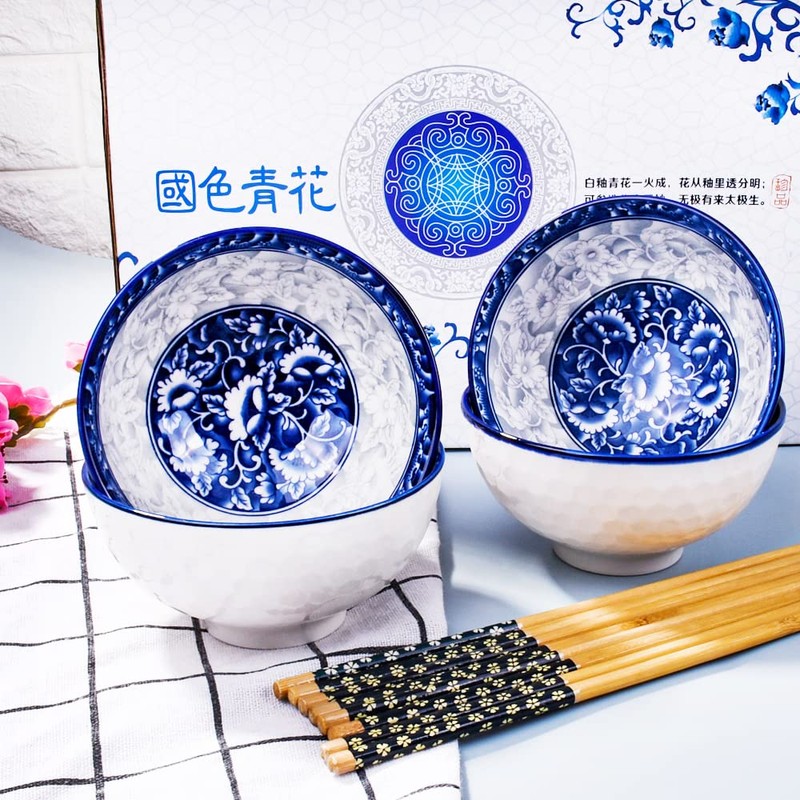 Chinese Bowl and Chopsticks Set of 4 for Rice Soup