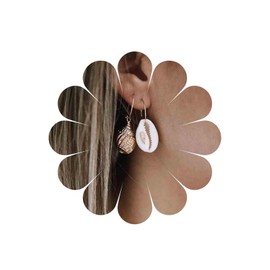 Allereya Vintage Cowrie Drop Earrings Shell Conch Dangle Earrings Cowrie Shell Dangling Earrings Gold Conch Huggie Earrings Jewelry for Women and Girls