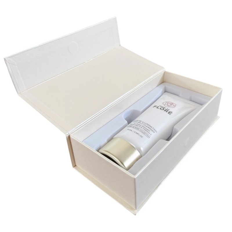 Pearl De Flore $250 Pearl de Flore Le Rose Illuminating