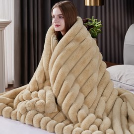 Faux Fur Throw Blanket, 1000GSM Thick Fluffy Fur Throw, 80"X90"