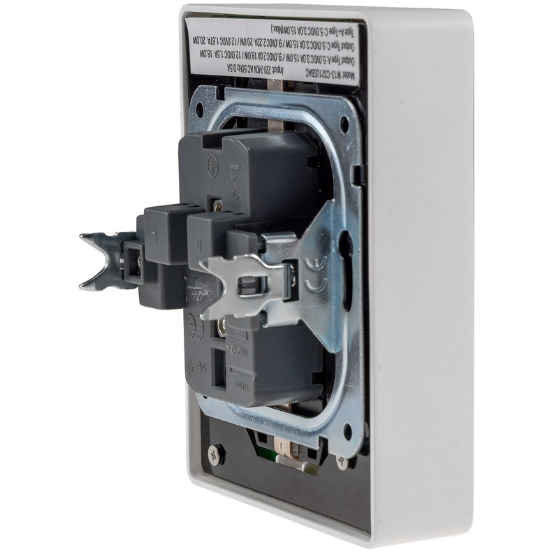 Milos Protective Contact Socket 2-Way Double Socket 1 to 2