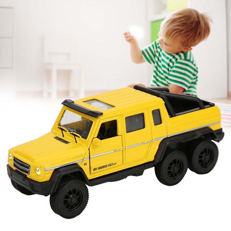 1:32 High Simulation Alloy Car Toy Pull Back Vehicle Model