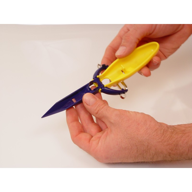 Garnish Peeler / Vegetable Peeler - Yellow/Blue (Yellow/Blue)