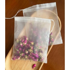 Insiswiner 50Pcs Empty Pyramid Nylon Tea Bags Mesh Tea Infuser Bag Herb Spice Filter Strainer Bags With String (3.93x4.7inch)