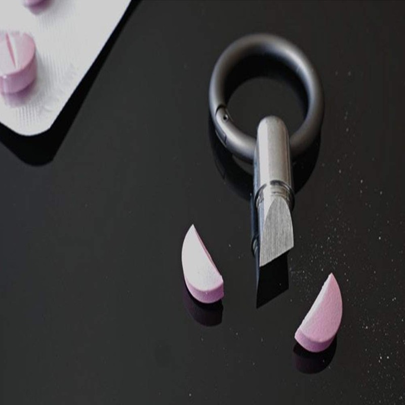 Cutting Tool, Portable Capsule Cutter with Key Ring, Sharp Tool,